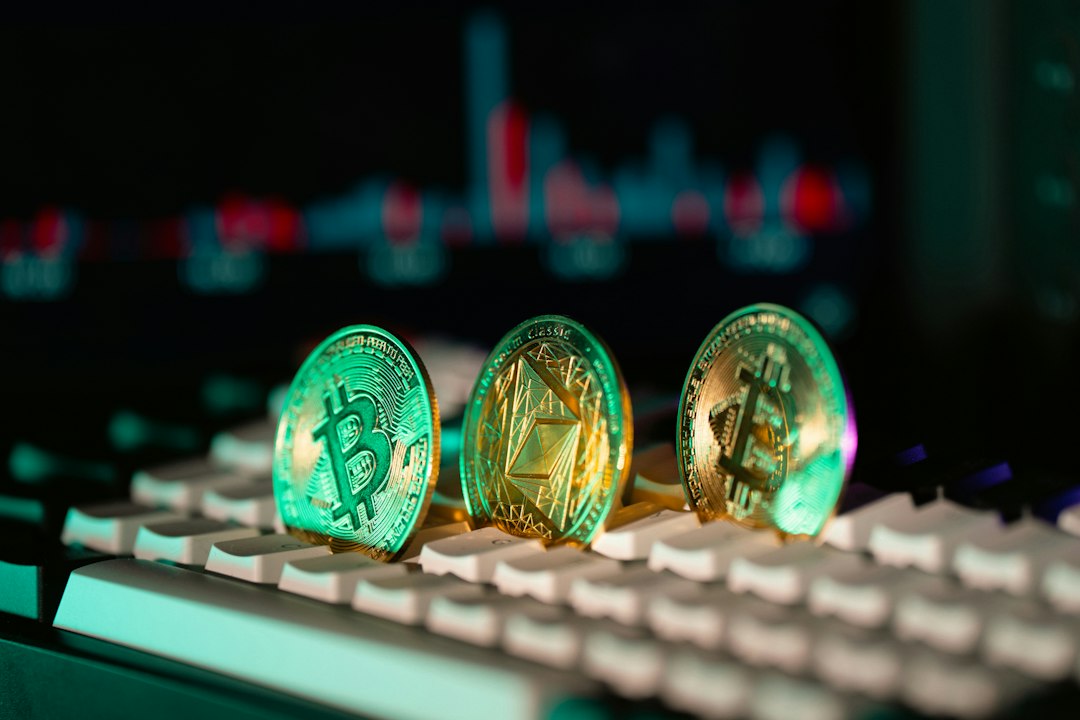 Покупка и обмен криптовалюты через торговый терминал биржи